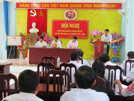 HĐND huyện Xín Mần tổ chức kỳ họp thứ 6 khóa XIX, nhiệm kỳ 2016 - 2021
